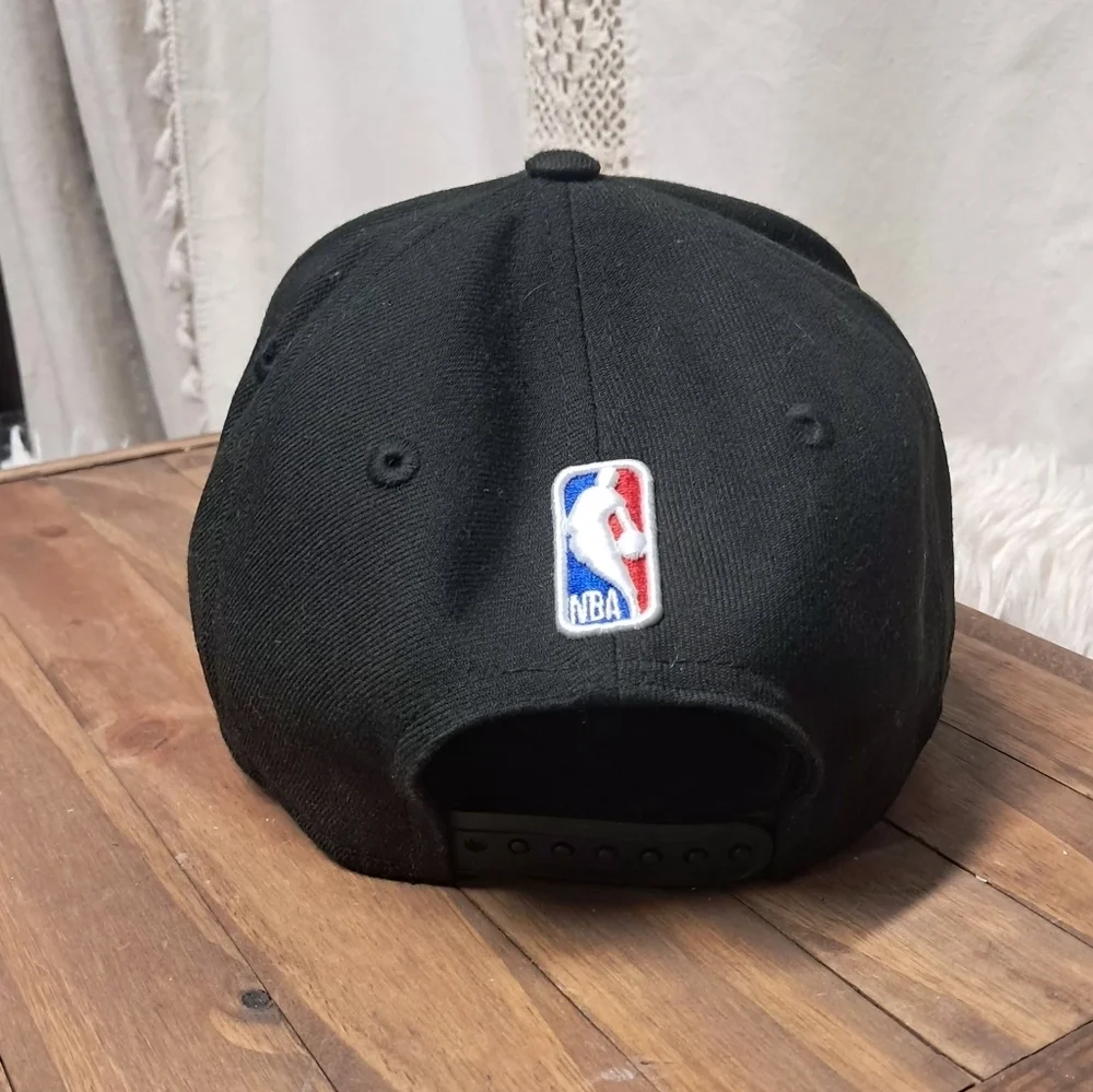 New Era Brooklyn Nets Statement Edition Snap Back NWT